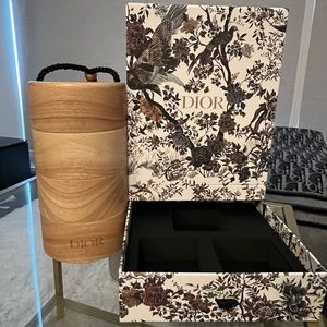 Dior mooncake box 2022